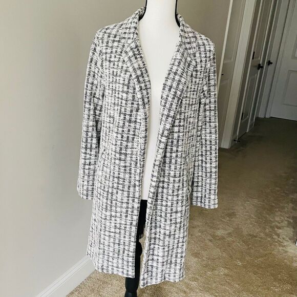 Melloday Jackets & Blazers - Melloday Black White Tweed Plaid Jacket Open Front Duster